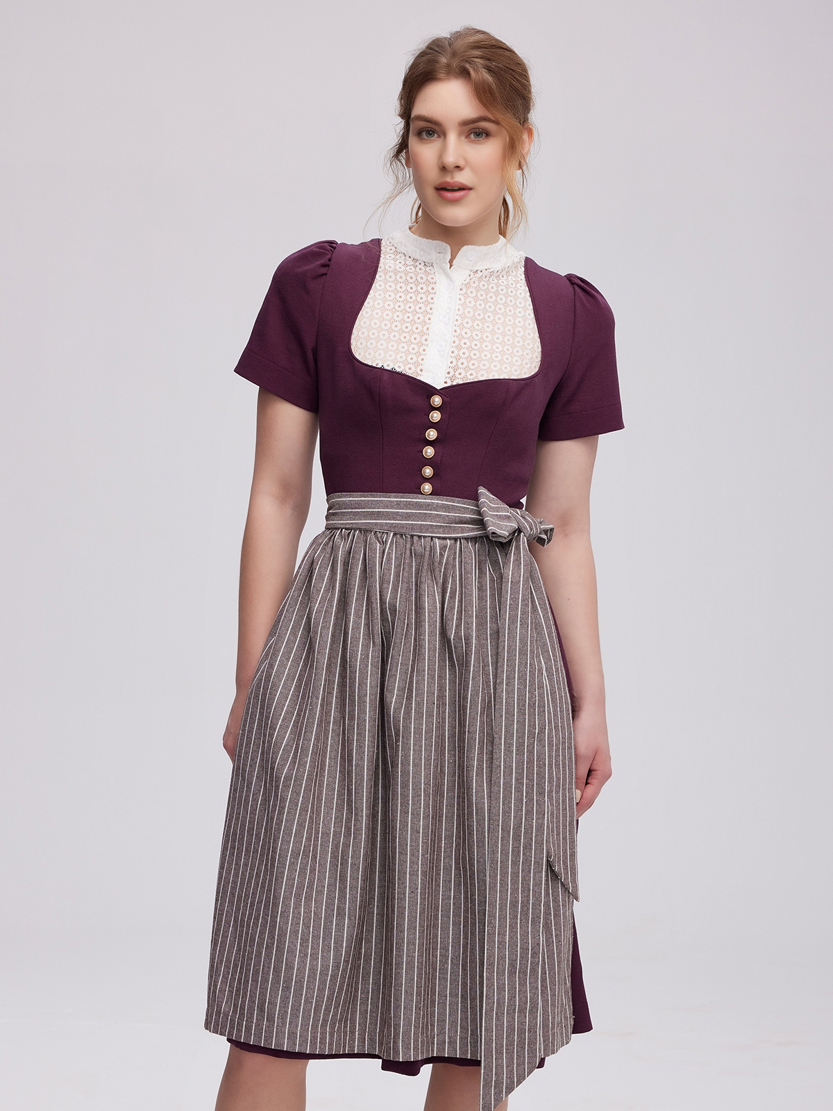 Elegantes Ja Mei Dirndl in Lila