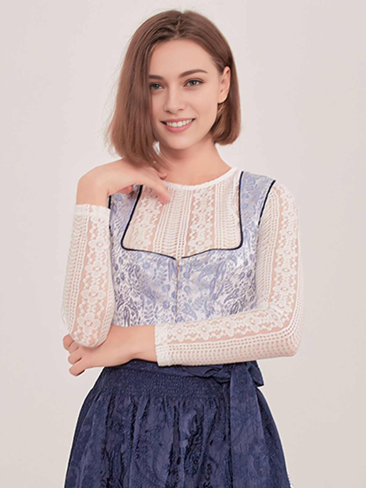 Romantisches Jeinn Dirndl in Blau