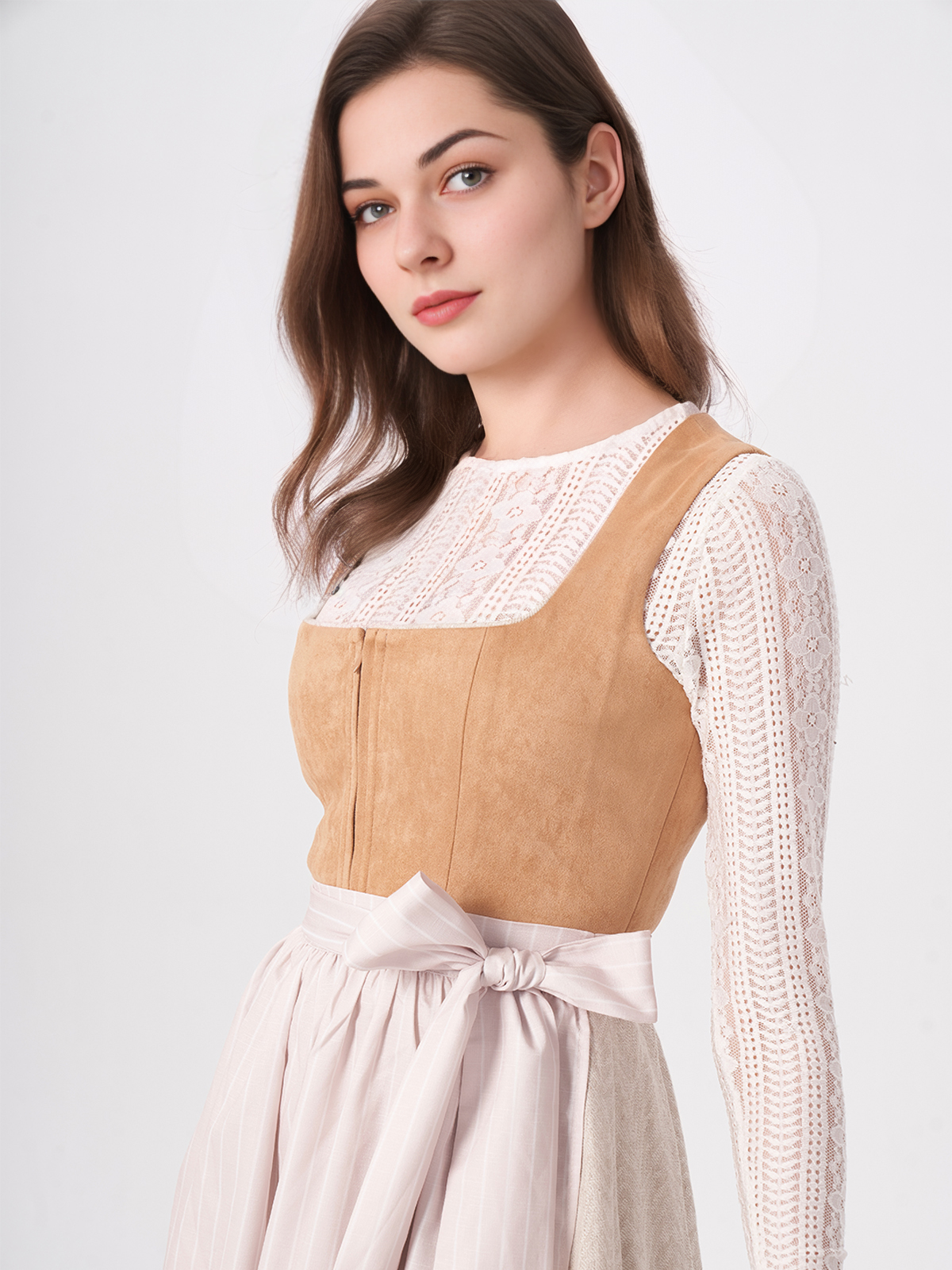 Dirndl Langarm in Braun