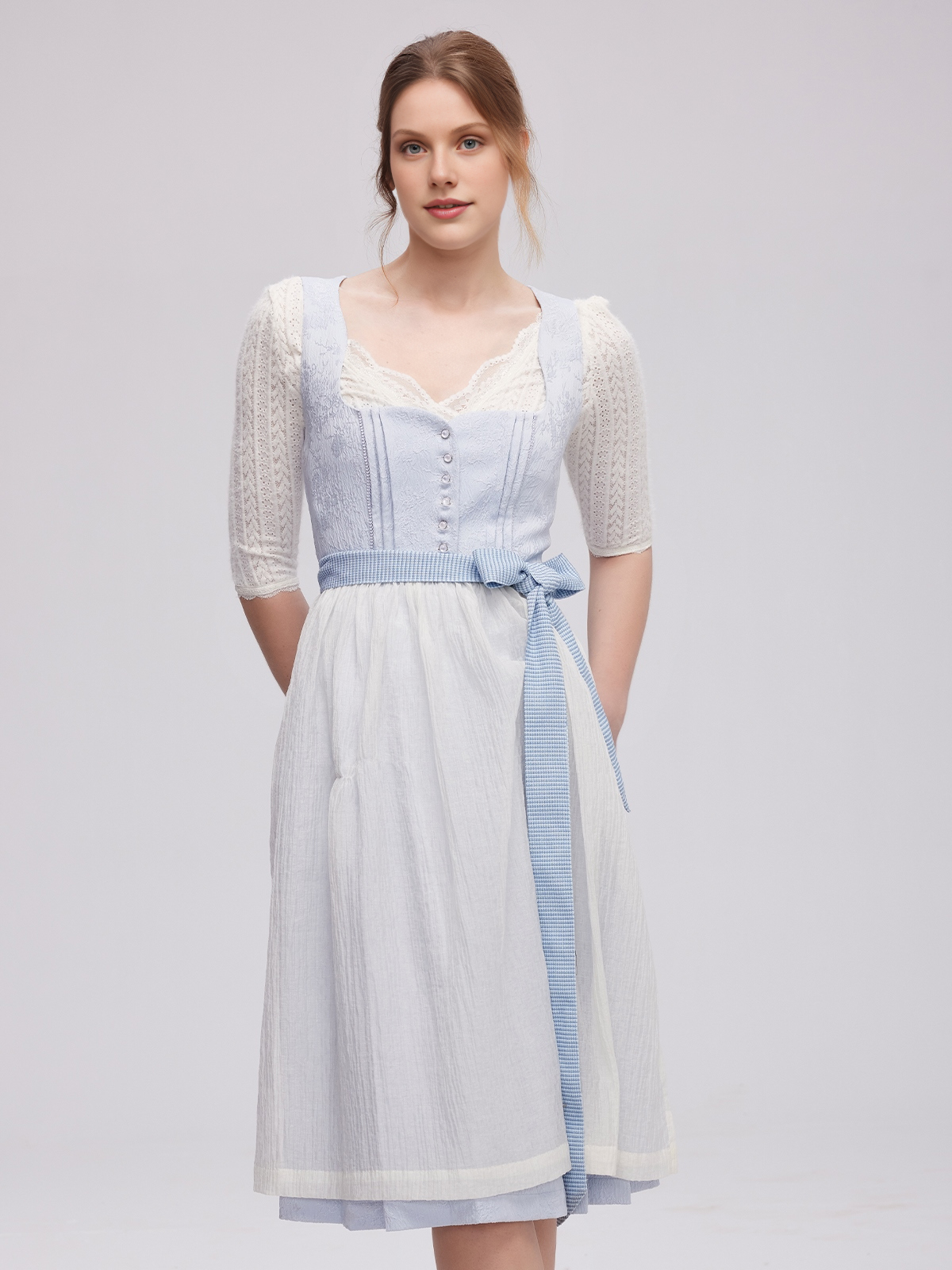 Dirndl Bluse in Blau
